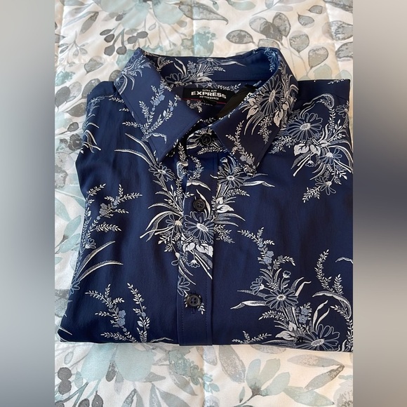 Express - Picture 2 of 3